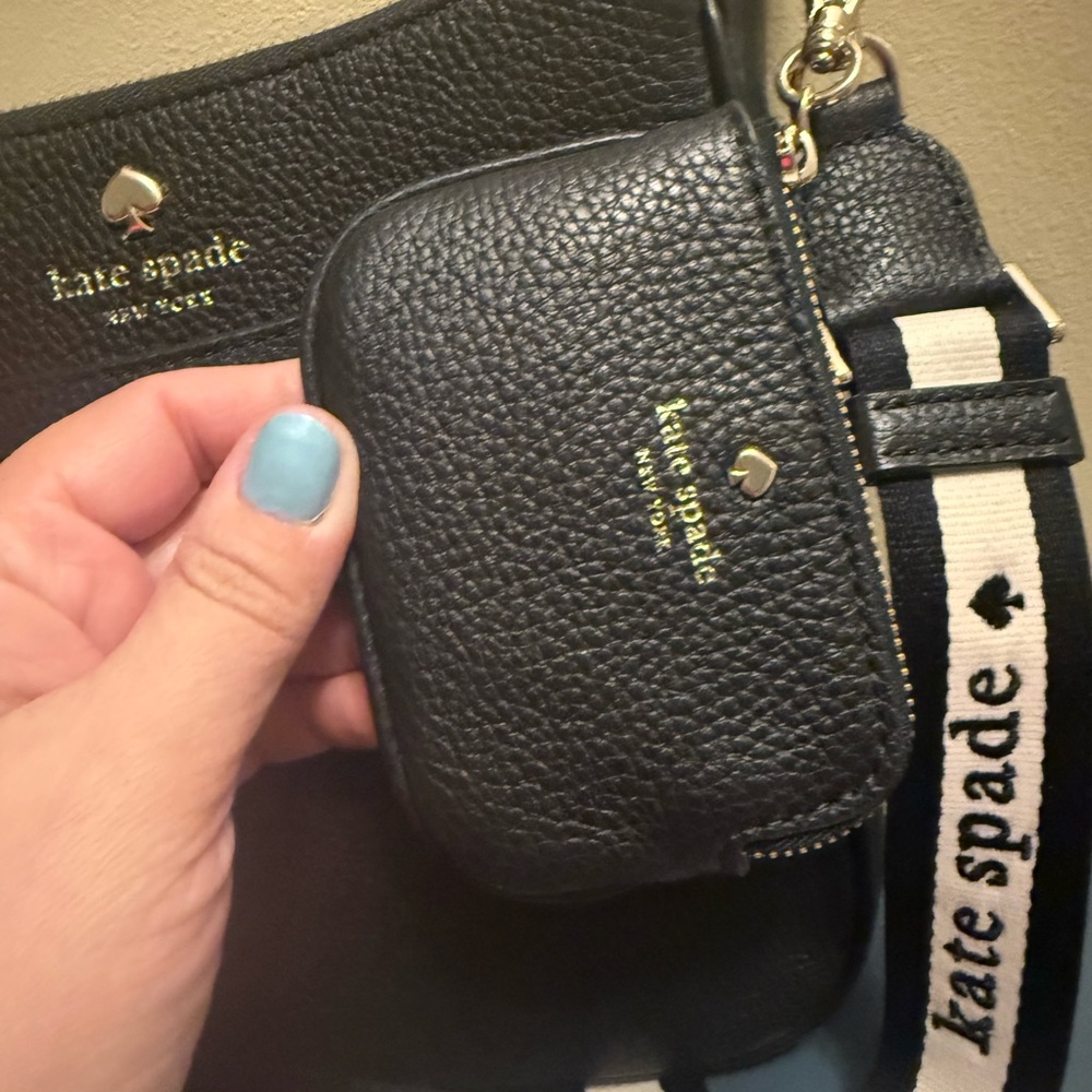 Kate Spade Emma Medium Swingpack Crossbody NWT! - Picture 4 of 8